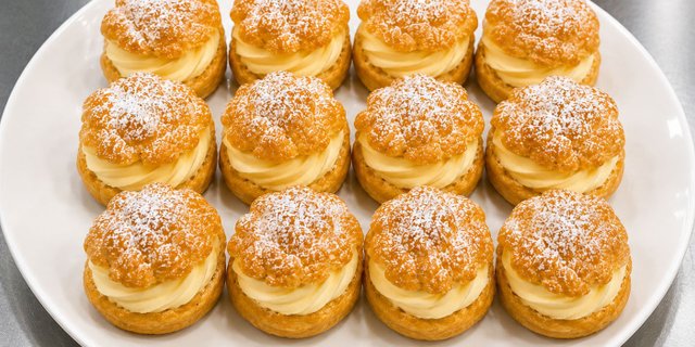 Cream Puff Tray