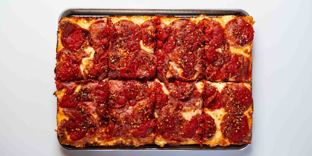 Personal Soppressata Hot Honey Pie