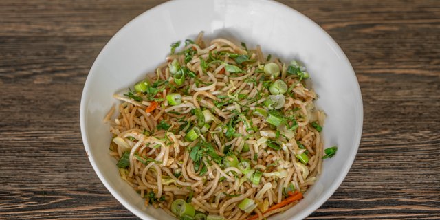 Veg Noodles Tray