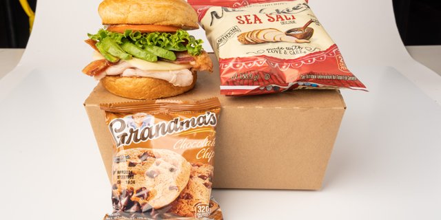 Twisted Stack-Wich Box