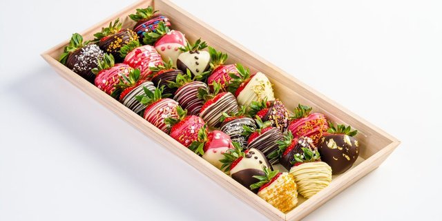 Chocolate Dipped Strawberries