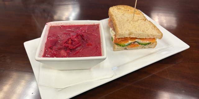 Half Salmon Sandwich & Soup