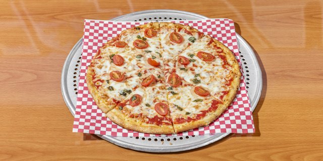 Reggie Thin Crust Pizza