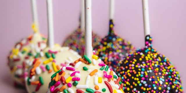Handmade Cake Pop Bundle of 7