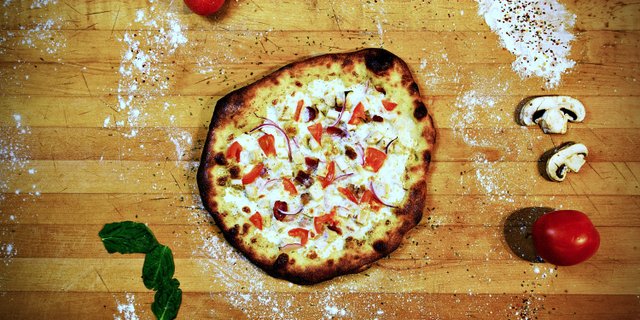 Chicken-Ranch Pizza