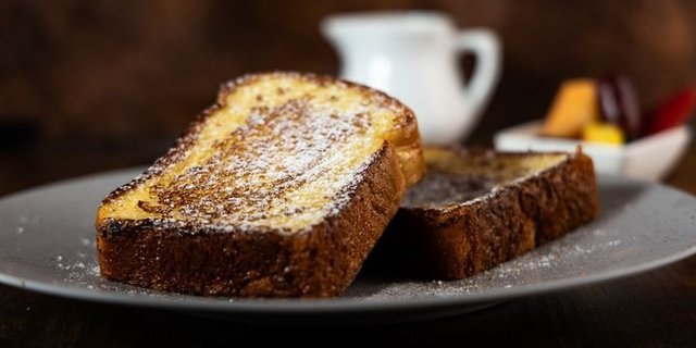 Creme Brulee French Toast