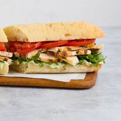 Chicken-Pesto Sandwich Lunch Box w/ Salad