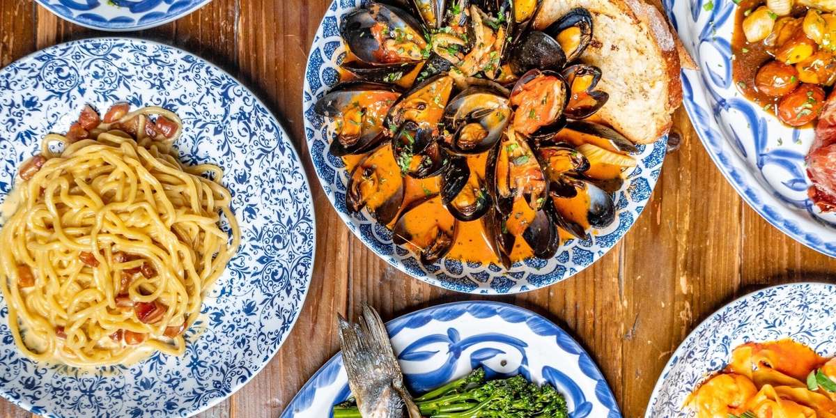 Mia's Italian Kitchen