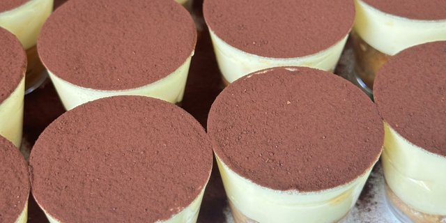 Mini Desserts (Box of 30)