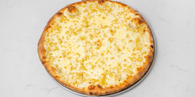 Mac & Cheese Pizza