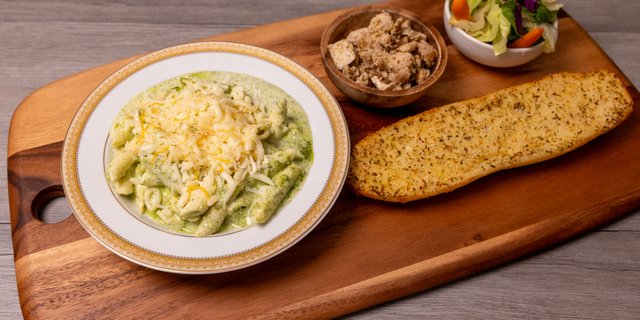 Penne Chicken Pesto