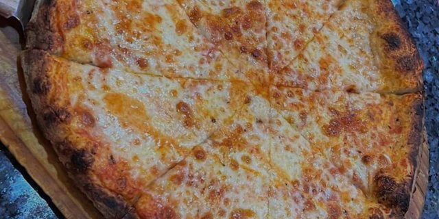 Create-Your-Own Cheese Pizza