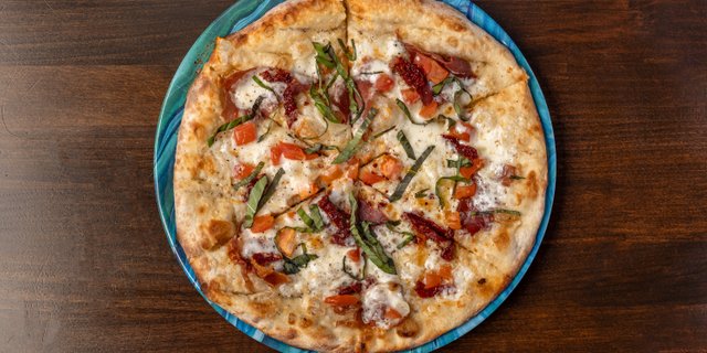 Italian Stallion 10" Pizza