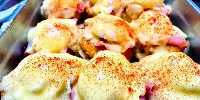 Eggs Benedict