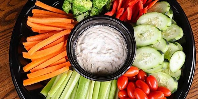 Veggies & Dip Party Platter