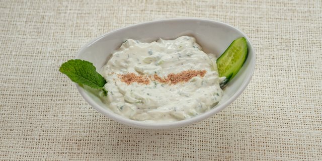 Yogurt & Cucumber Dip