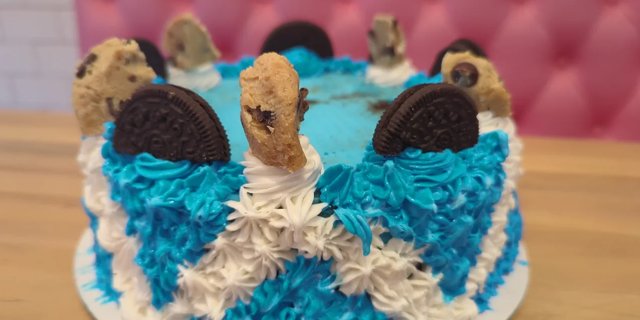 Vegan Cookie Monster Ice Cream Cake