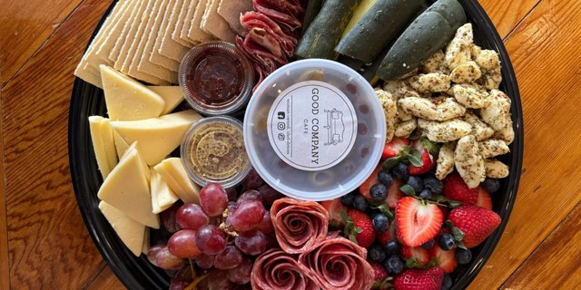 Classic Charcutable® Tray