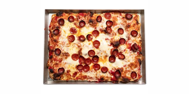 The Pepperoni Roman Pizza