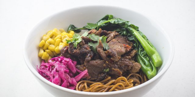 Sour & Spicy Rice Noodles w/ Sichuan Grilled Pork Bowl