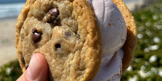 Chocolate Chip Cookies w/ Cookie Dough Ice Cream Sandwich