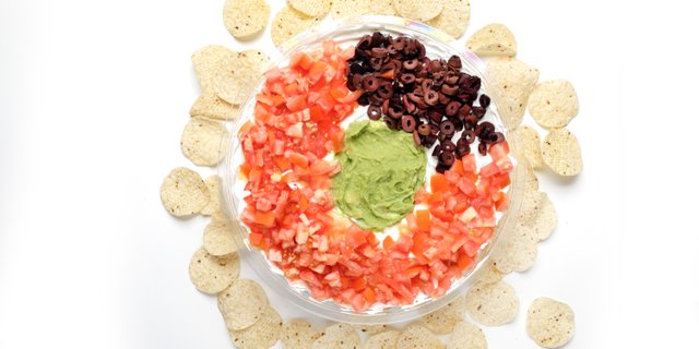 Seven Layer Dip w/ Tortilla Chips