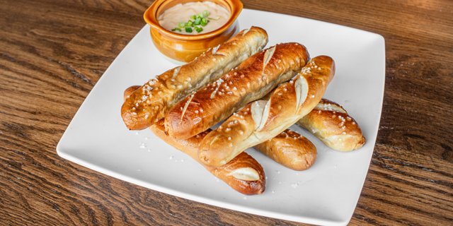 Pretzel Sticks & Beer Cheese