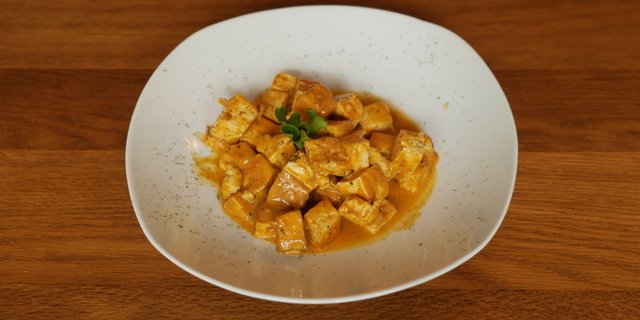 Vegan Coconut Curry Organic Tofu
