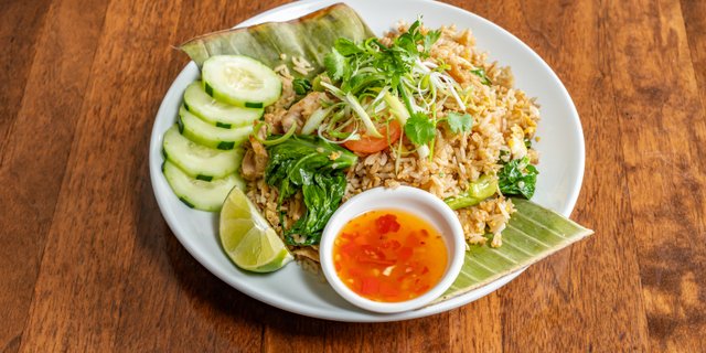 Chicken Kao Pad Rod Fai (Thai Fried Rice)