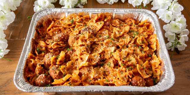 Meatballs & Red Gravy