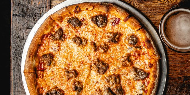 Fennel Sausage Pizza