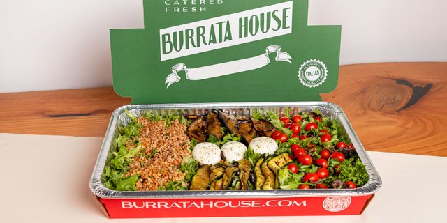 Grilled Veggies & Burrata Salad Box