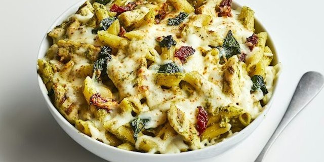 NAT'S CHICKEN PESTO PASTA BOXED MEAL