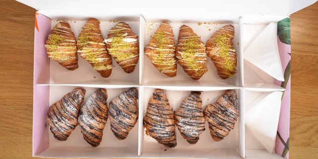 Mini Sweet Croissants Tray