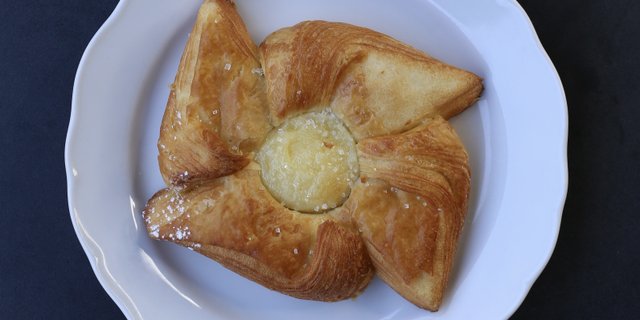 Seasonal Danish