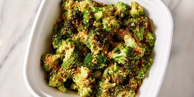 Family-Style Roasted Broccoli