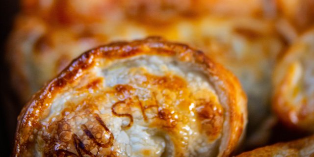 Cheese, Mushrooms & Onions Empanada