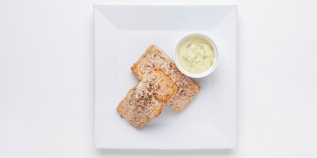 Roasted Salmon w/ Béarnaise Hot Buffet