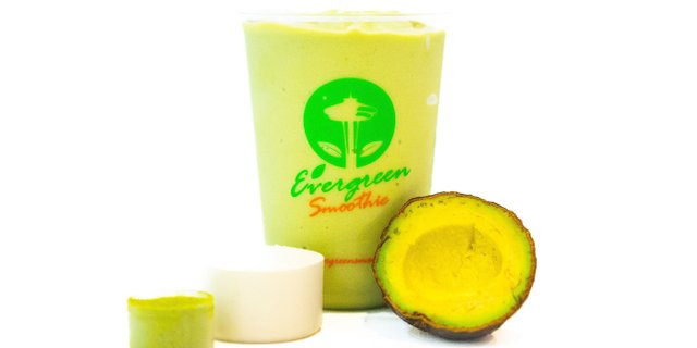 Vanilla Matcha Green Tea Avocado Smoothie
