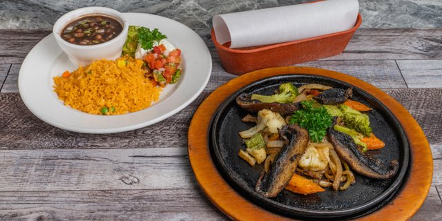 Veggie Fajitas Lunch