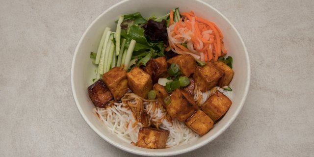 Lemongrass Tofu Bun