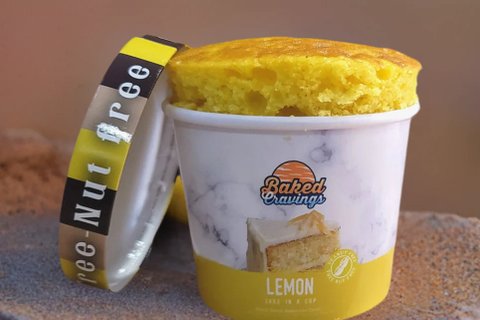 Lemon Cake in a Cup