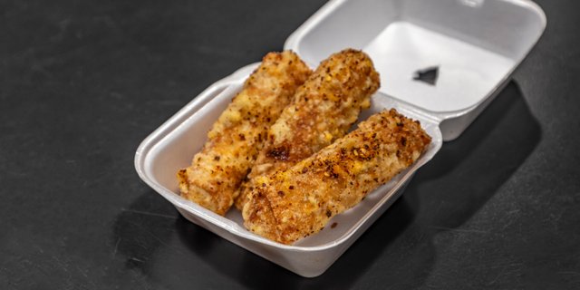 Regular Chicken Egg Roll