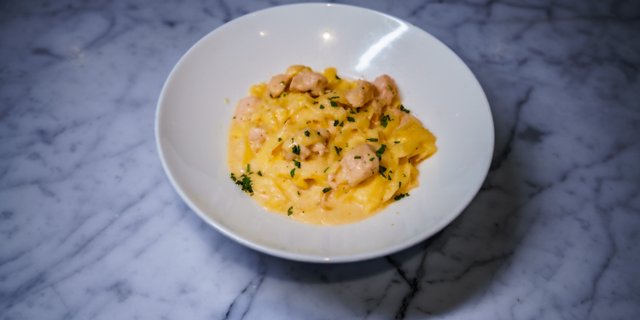 Chicken Fettuccine Alfredo