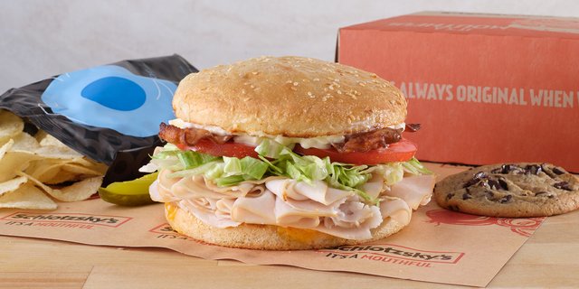 Small Smoked Turkey Breast Oven-Baked Lunch Box