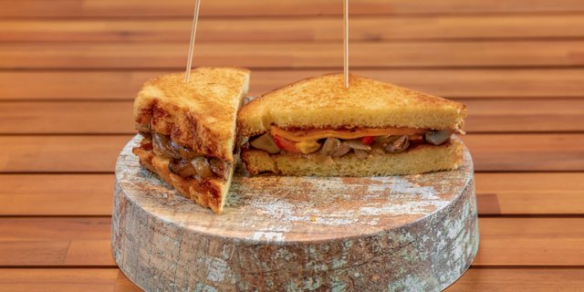 Harbor Veggie Delight Sandwich Box