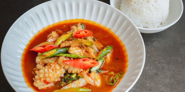 Roasted Chili Stir-Fry