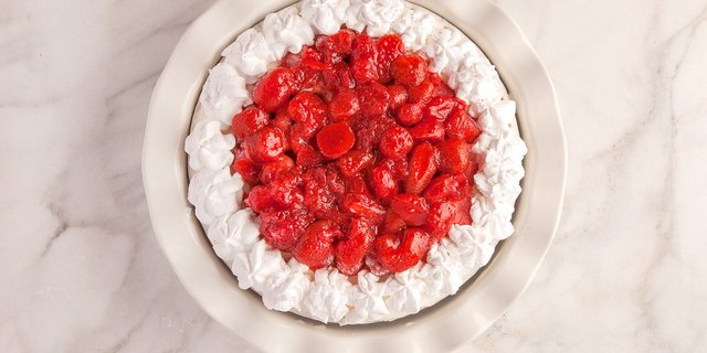 Strawberry Cheesecake Pie