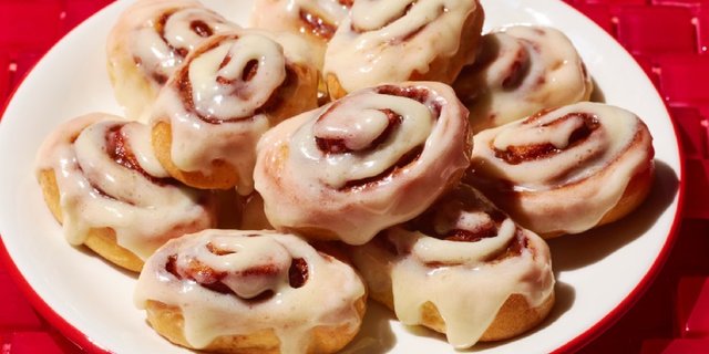 Cinnabon Mini Rolls