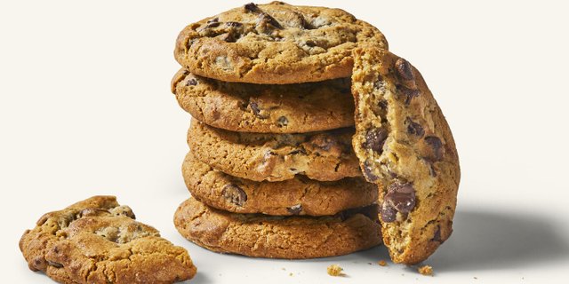 Large House-Baked Chocolate Chip Sea Salt Cookies